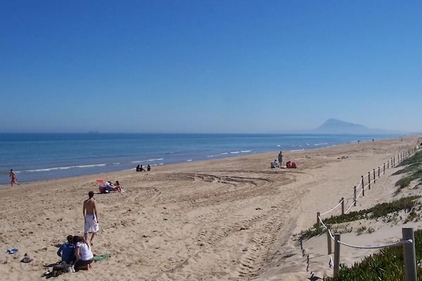 Foto van Appartement in Oliva vlakbij het strand van Costa Blanca - AreaSummer5KM