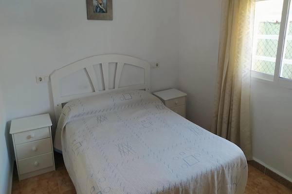 Foto van Appartement in Oliva vlakbij het strand van Costa Blanca - BedRoom