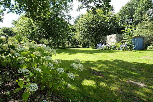 Foto van Vakantiehuis in Huelgoat bij Monts d'Arrée - Vakantiehuis in Huelgoat - GardenSummer
