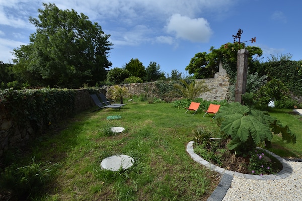 Foto van Rustig verblijf nabij Audierne - Vakantiehuis in Cleden Cap Sizun - GardenSummer