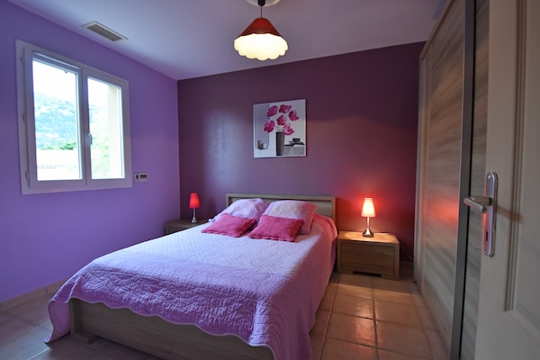 Foto van Ruime villa met zwembad - Vakantiehuis in Beaumes-de-Venise - BedRoom