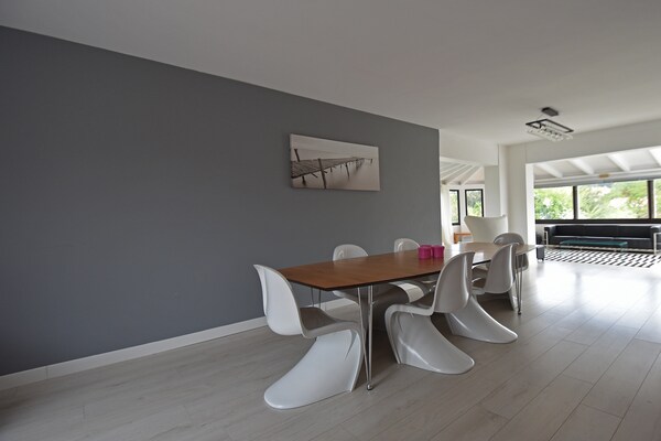 Foto van Villa in Malves bij Carcassonne Zwembad - Vakantiehuis in Malves en Minervois - DiningRoom