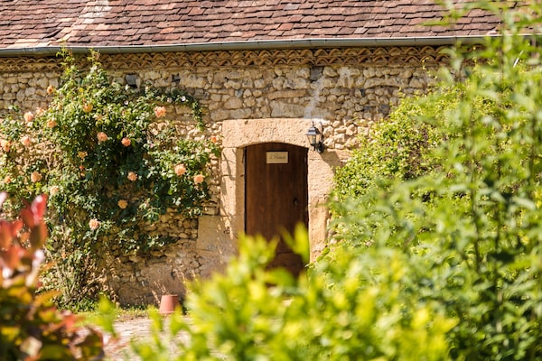 Foto van Vakantiehuis in Dordogne met Privézwembad - Vakantiehuis in Thenon - Ambiance
