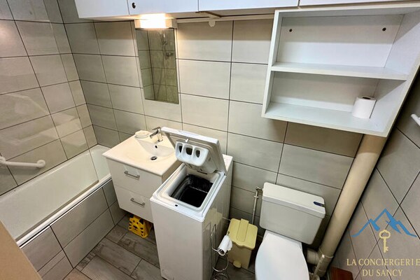 Foto van Appartement in Mont-Dore met uitzicht op de bergen - Untagged