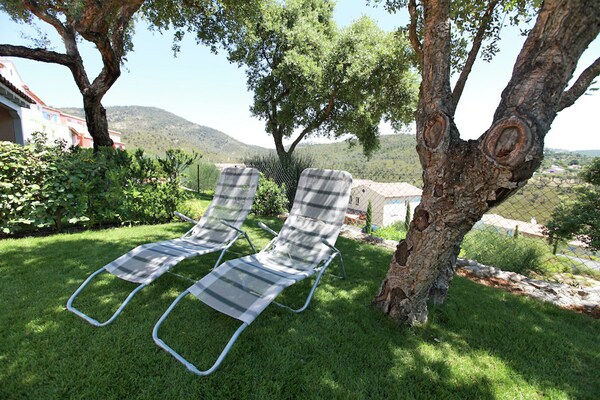 Foto van Gezinsvriendelijke villa met zwembad - Vakantiehuis in Les Issambres/St. Maxime - GardenSummer