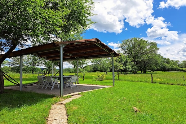 Foto van Comfortabel vakantiehuis met ruime tuin - Vakantiehuis in Vieure - GardenSummer