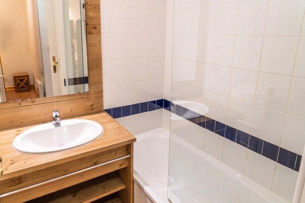 Foto van Residentie Le Parc Des Airelles - Vakantiehuis in LES ORRES - BathRoom