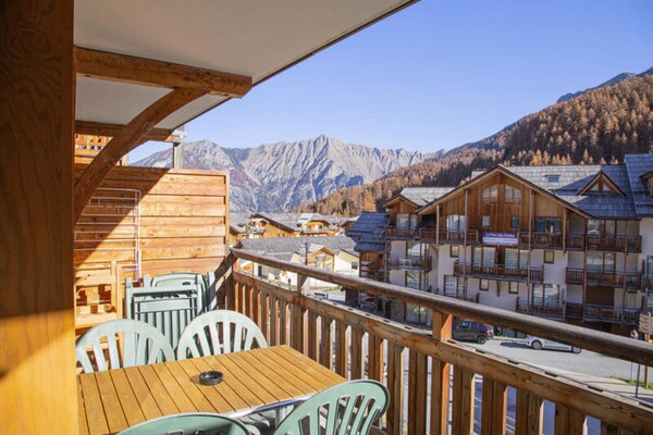 Foto van Residentie Le Balcon Des Airelles - Vakantiehuis in LES ORRES - TerraceBalcony