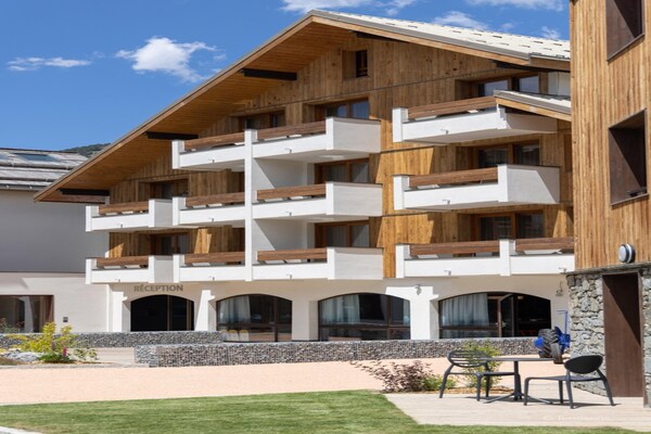 Foto van Appartement in Serre-Chevalier bij skipistes - Vakantiehuis in Saint Chaffrey - ExteriorSummer
