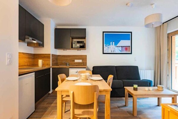 Foto van Appartement in Alpen met Uitzicht - Vakantiehuis in VARS - ExteriorSummer