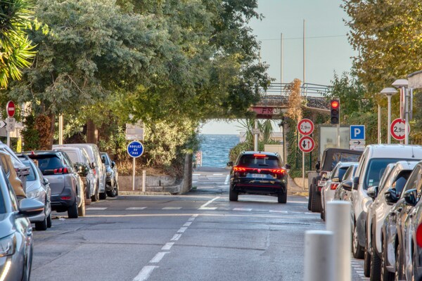 Foto van A/C 2slk/6P flat 2 min van strand - Vakantiehuis in Antibes - Untagged