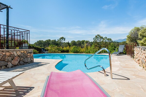 Foto van Rustige villa in Mougins - Vakantiehuis in Mougins - PoolOfHouse