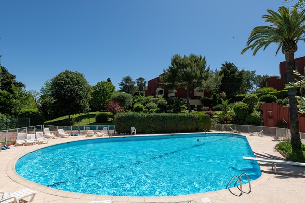 Foto van Duplex met zeezicht voor gezinnen - Vakantiehuis in Villeneuve-Loubet - PoolOfHouse