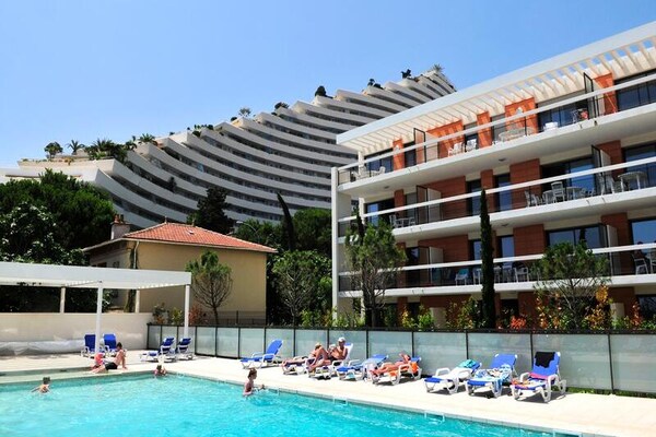 Foto van 2 Kamers 4/5 Personen - Vakantiehuis in VILLENEUVE-LOUBET - 