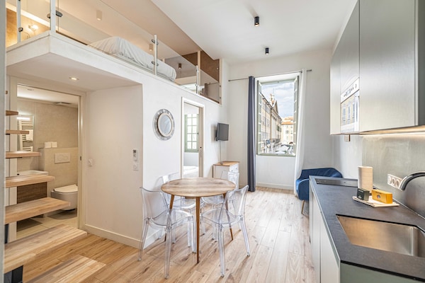 Foto van A/C Mezzanine Appartement 2BR/4P - Place Garibaldi - Untagged