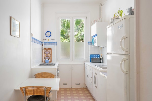 Foto van Appartement met airconditioning, 2 slaapkamers/4 personen - centrum van Cannes - Untagged