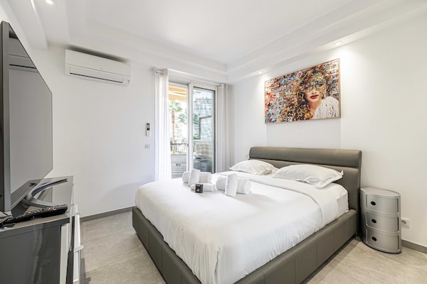 Foto van Modern appartement met balkon - Cannes/Croisette - Vakantiehuis in Cannes - Untagged
