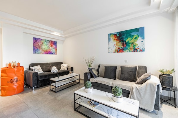 Foto van Modern appartement met balkon - Cannes/Croisette - Vakantiehuis in Cannes - Untagged