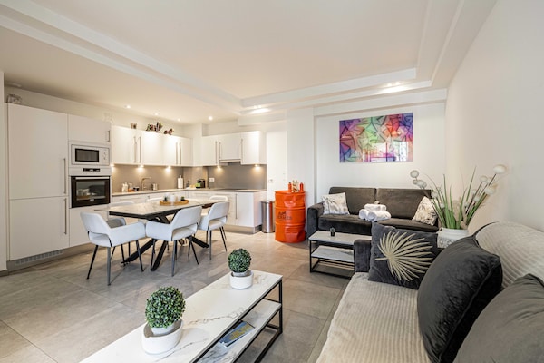 Foto van Modern appartement met balkon - Cannes/Croisette - Vakantiehuis in Cannes - Untagged
