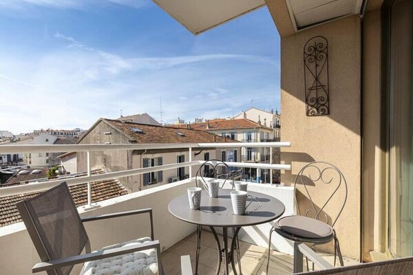 Foto van Appartement in Antibes bij zandstranden - Vakantiehuis in Antibes - Untagged