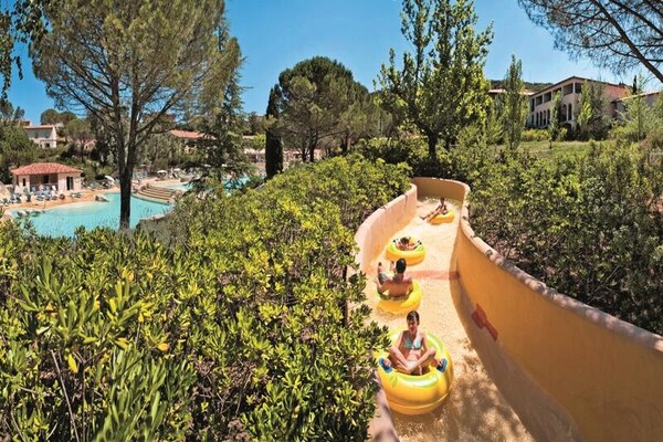 Foto van 2 Kamer Huis 5 Personen Selectie - Vakantiehuis in GROSPIERRES - 