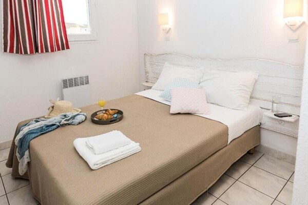 Foto van 4 Kamers Cabine 7 Personen - Vakantiehuis in SALAVAS - 