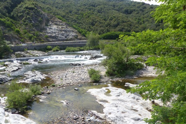 Foto van Vakantiehuis bij Château Ventadour - Vakantiehuis in Pont-De-Labeaume - AreaSummer1KM