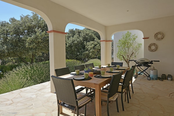 Foto van Elegante villa in Escales - Vakantiehuis in Escales - TerraceBalcony