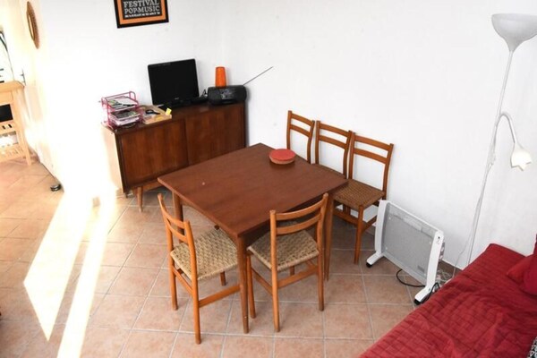 Foto van Residentie Les Candeilleres - Vakantiehuis in LEUCATE - DiningRoom