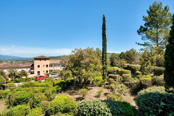 Foto van 2-kamerappartement voor 6 personen - Selectie - Vakantiehuis in MALLEMORT - 