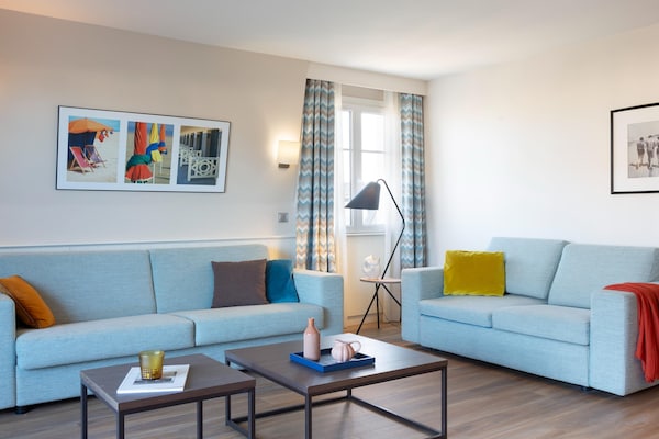 Foto van Appartement met schilderachtige haven voor 6 personen in Deauville - LivingRoom