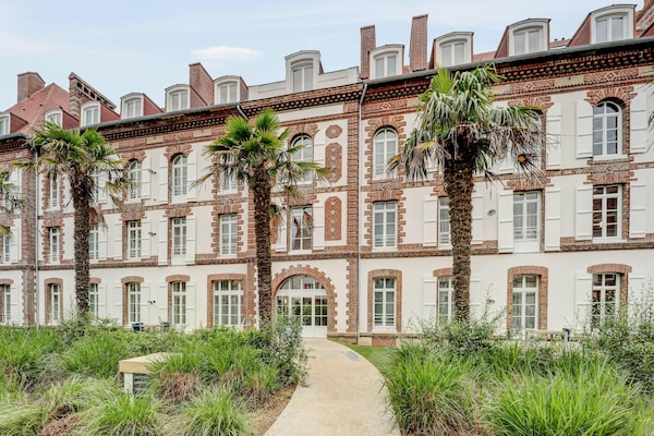 Foto van Appartement met schilderachtige haven voor 6 personen in Deauville - ExteriorSummer