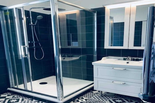 Foto van Huis voor 18 personen met bioscoop Place Morny - Vakantiehuis in Deauville - 