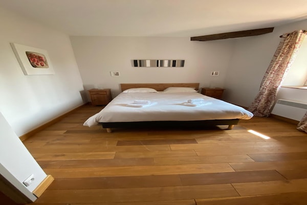 Foto van Charmant huis in de Dordogne vlakbij wijngaarden - Vakantiehuis in Chalais - BedRoom