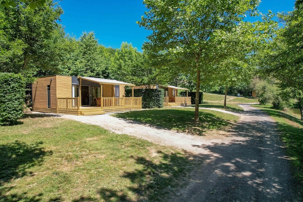 Foto van Dordogne Chalet Dichtbij Bos - Vakantiehuis in St. Medard D'excideuil - GardenSummer