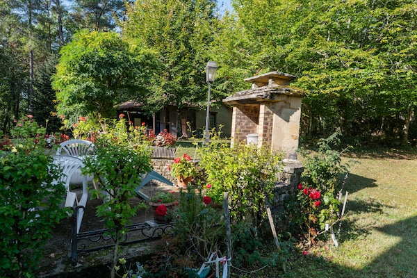 Foto van Gezellig vakantiehuis met tuin - Vakantiehuis in Villefranche-Du-Perigord - GardenSummer