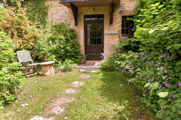 Foto van Landgoed in de Dordogne nabij Sites - Vakantiehuis in Les Eyzies-De-Tayac-Sireuil - ExteriorSummer