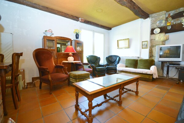 Foto van Gezellig huis met privézwembad vlakbij Valence - Vakantiehuis in Alixan - LivingRoom