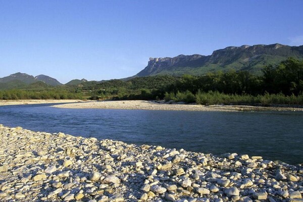 Foto van Gezellig huis met privézwembad vlakbij Valence - Vakantiehuis in Alixan - AreaSummer5KM