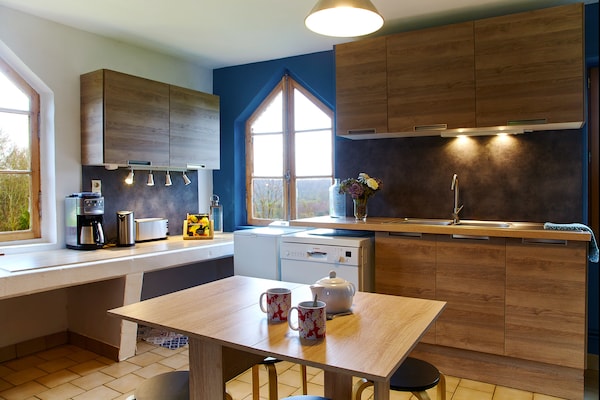 Foto van Kasteel in Aspires met Tennisbaan & Uitzicht - Vakantiehuis in Asnières - Kitchen