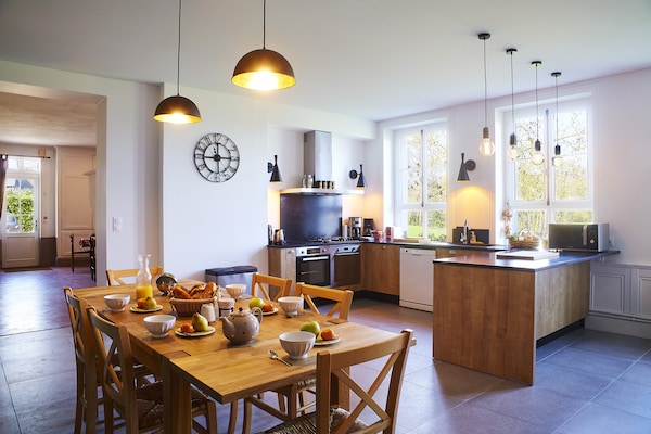 Foto van Kasteel in Aspires met Tennisbaan & Uitzicht - Vakantiehuis in Asnières - Kitchen