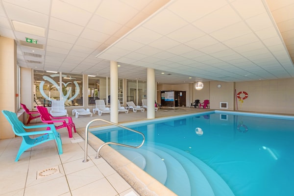 Foto van Appartement met uitzicht op de oceaan, retraite - Vakantiehuis in Plougonvelin - PoolOfHouse