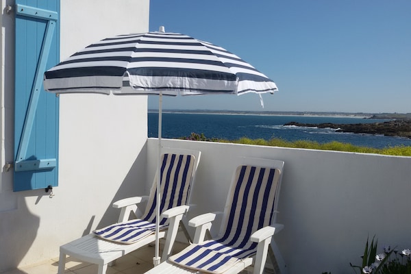 Foto van Prachtig vakantiehuis aan zee in Penmarch - Vakantiehuis in Saint-Guénolé - TerraceBalcony