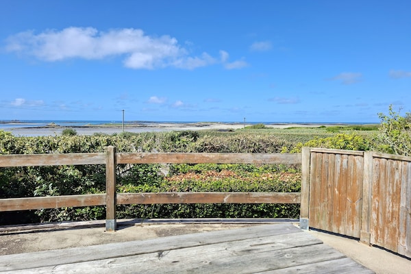 Foto van Bretonse stenen cottage bij zandstranden - Vakantiehuis in Landéda - TerraceBalcony