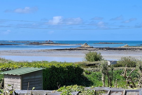 Foto van Bretonse stenen cottage bij zandstranden - Vakantiehuis in Landéda - ViewSummer