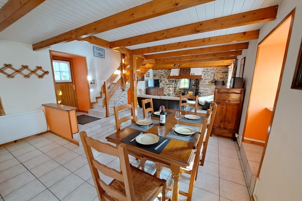Foto van Bretonse stenen cottage bij zandstranden - Vakantiehuis in Landéda - DiningRoom