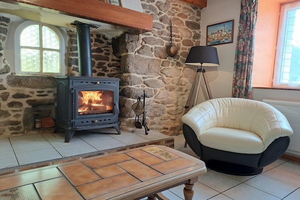 Foto van Bretonse stenen cottage bij zandstranden - Vakantiehuis in Landéda - LivingRoom