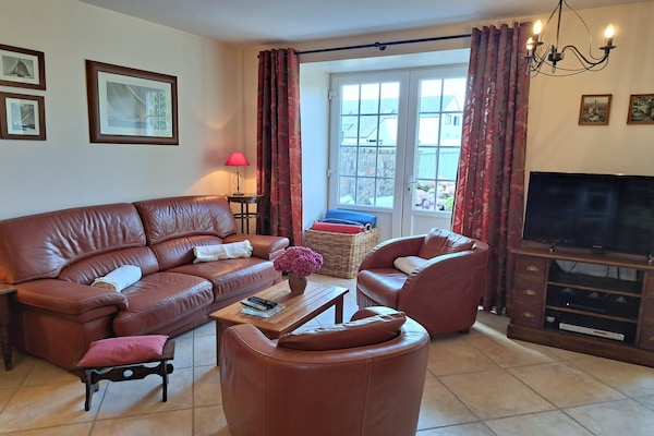 Foto van Stenen kusthuis in Lannilis voor 5 personen - Vakantiehuis in Lannilis - LivingRoom