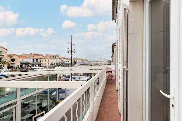 Foto van Residentie 1e verdieping voor 6 personen - Vakantiehuis in LE GRAU DU ROI - TerraceBalcony