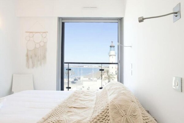 Foto van Appartement in Grau du Roi met uitzicht op zee - Vakantiehuis in LE GRAU DU ROI - Untagged